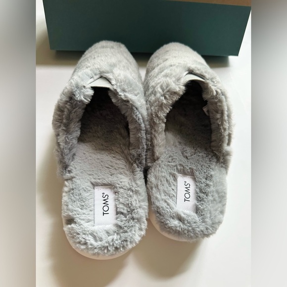 Toms Fluff Slippers Alpargata Mallow Mule Grey Smoke Faux Fur Women NEW Size 9.5 - Picture 9 of 15
